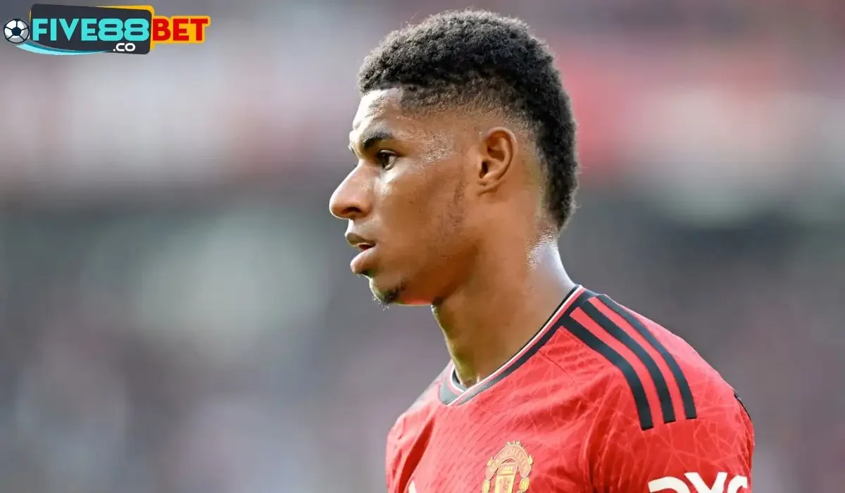 Marcus Rashford từ bỏ mạng xã hội sau chức vô địch FA Cup