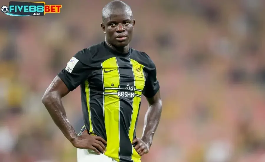 N'Golo Kante được gọi vào đội tuyển Pháp